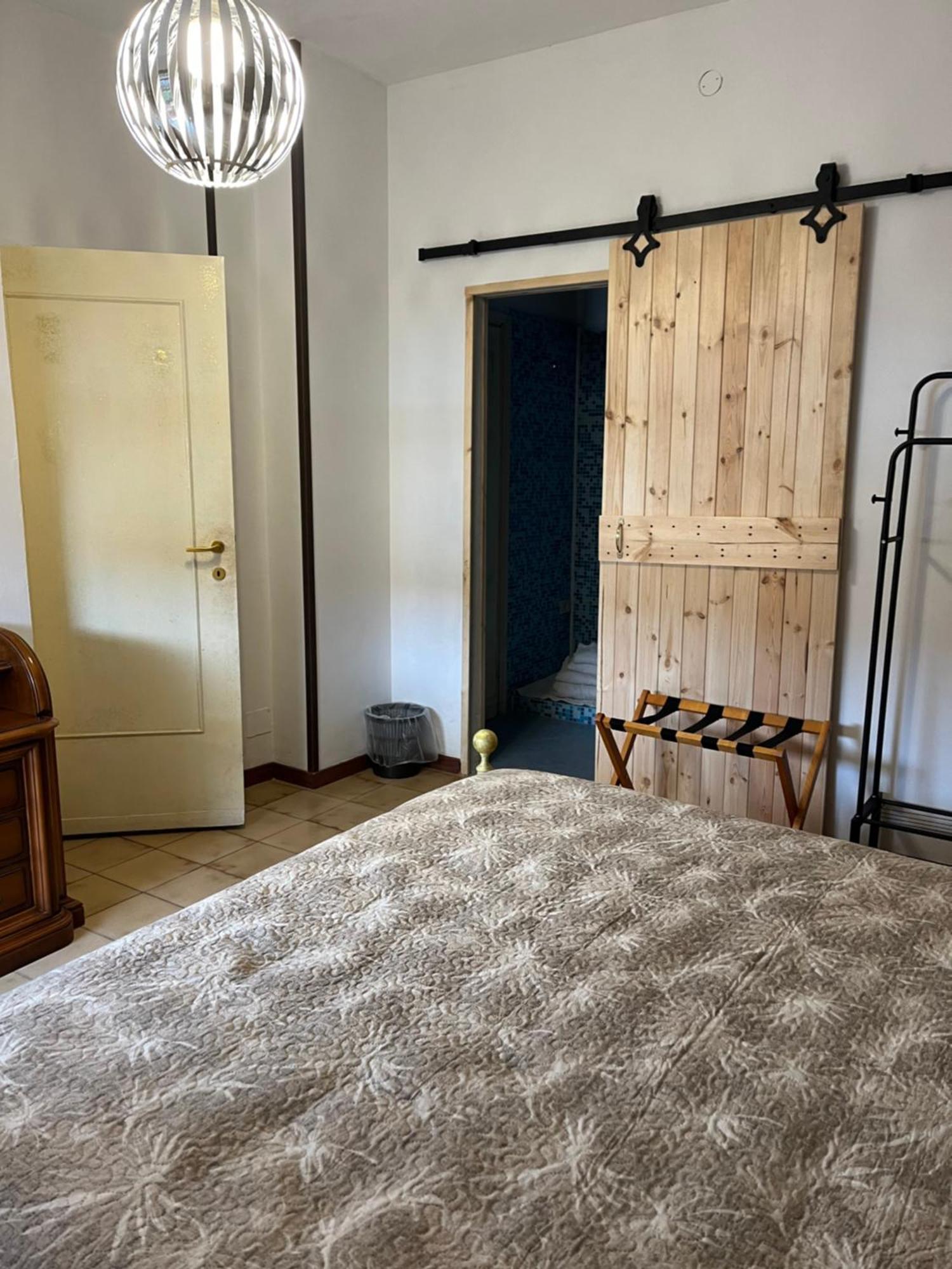 Da Adriana Guesthouse 圣特雷莎加卢拉 外观 照片